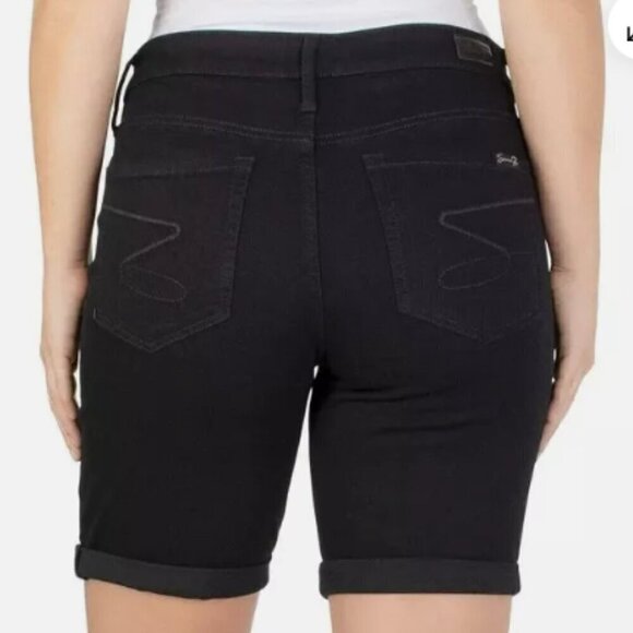 ๐ข 3 for $30 ๐ข SEVEN7 SUNSET BERMUDA SHORTS - Picture 4 of 8